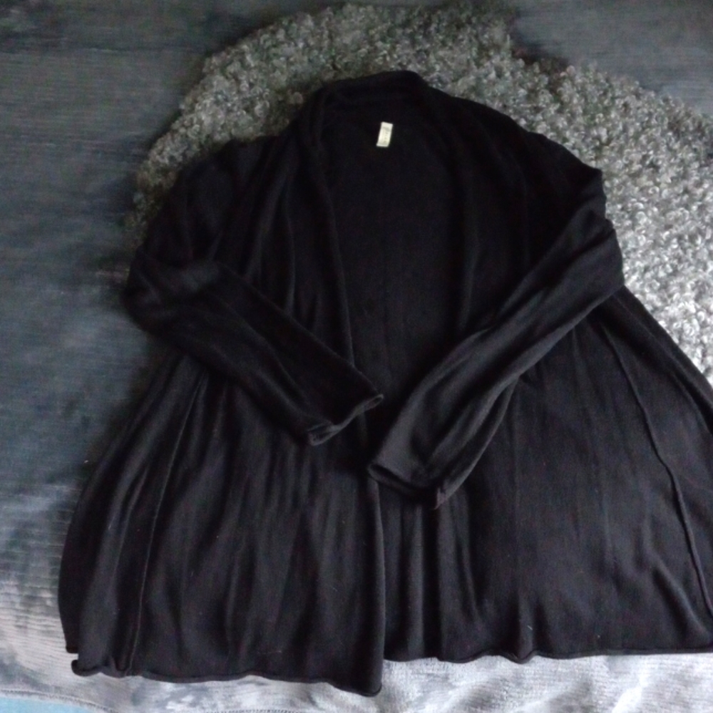 GAIAM Black Open-Front Ribbed Cardigan - Picture 5 of 12